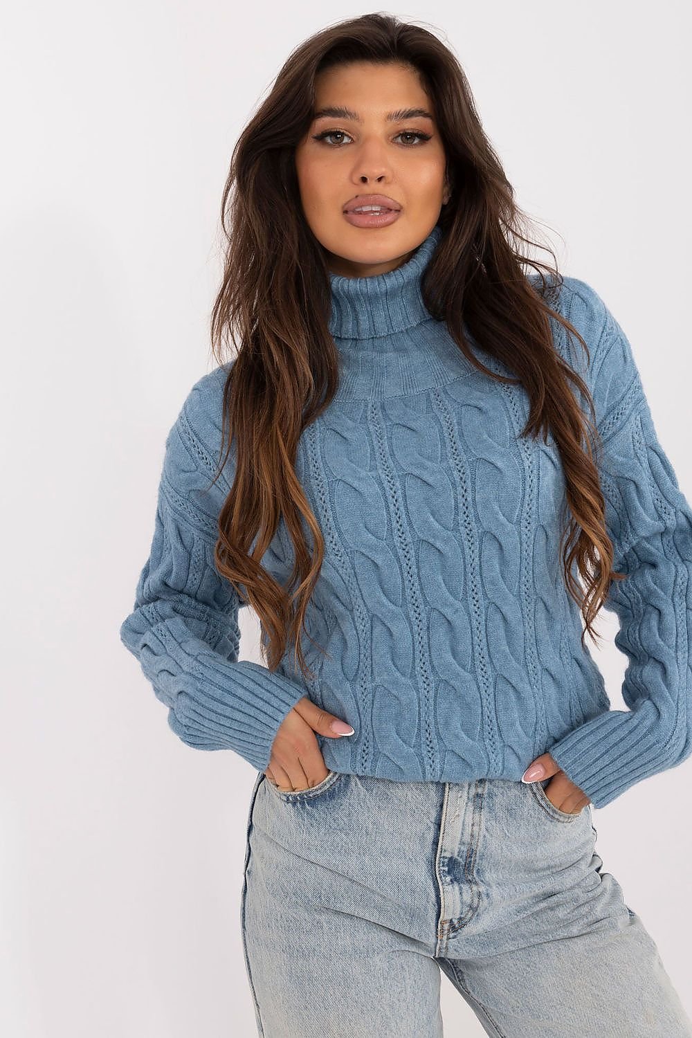 Knitted Coltrui