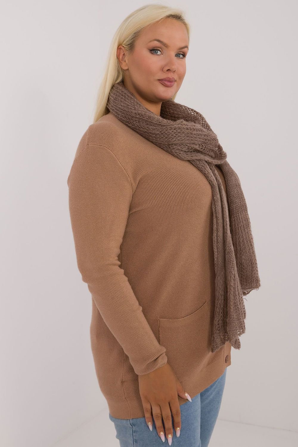 sjaal AT