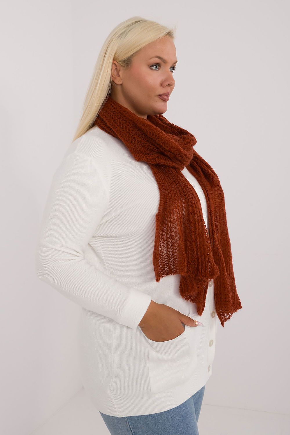 sjaal AT