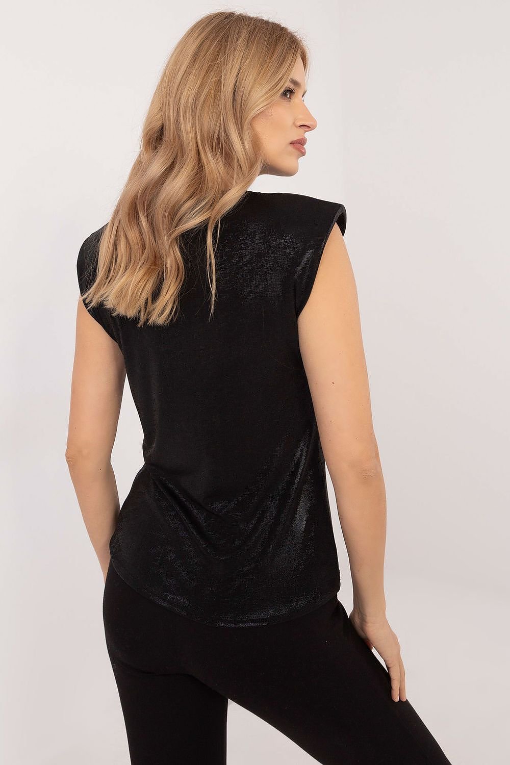 Shirt sparkle