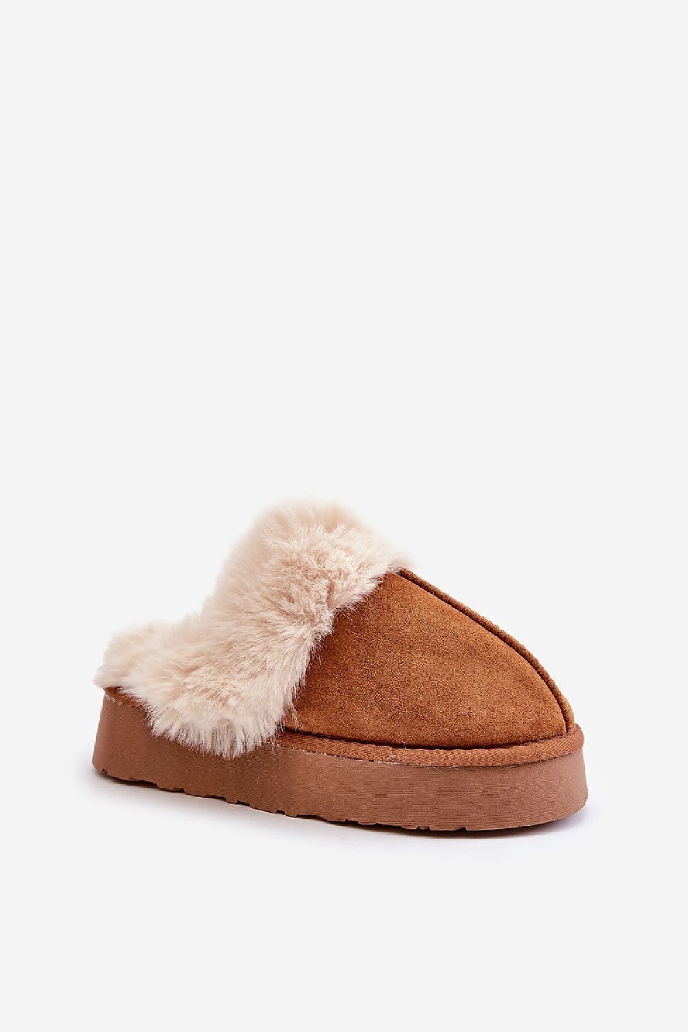 slippers Step in style