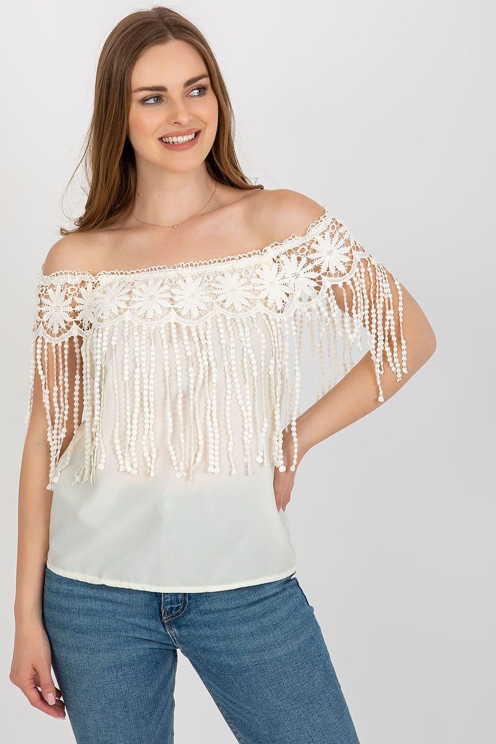 blouse AT