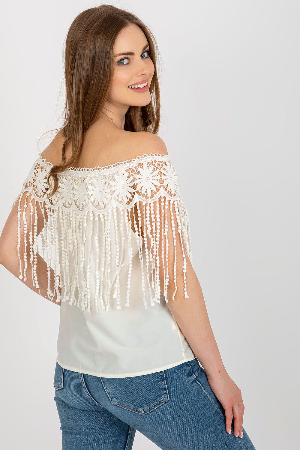 blouse AT