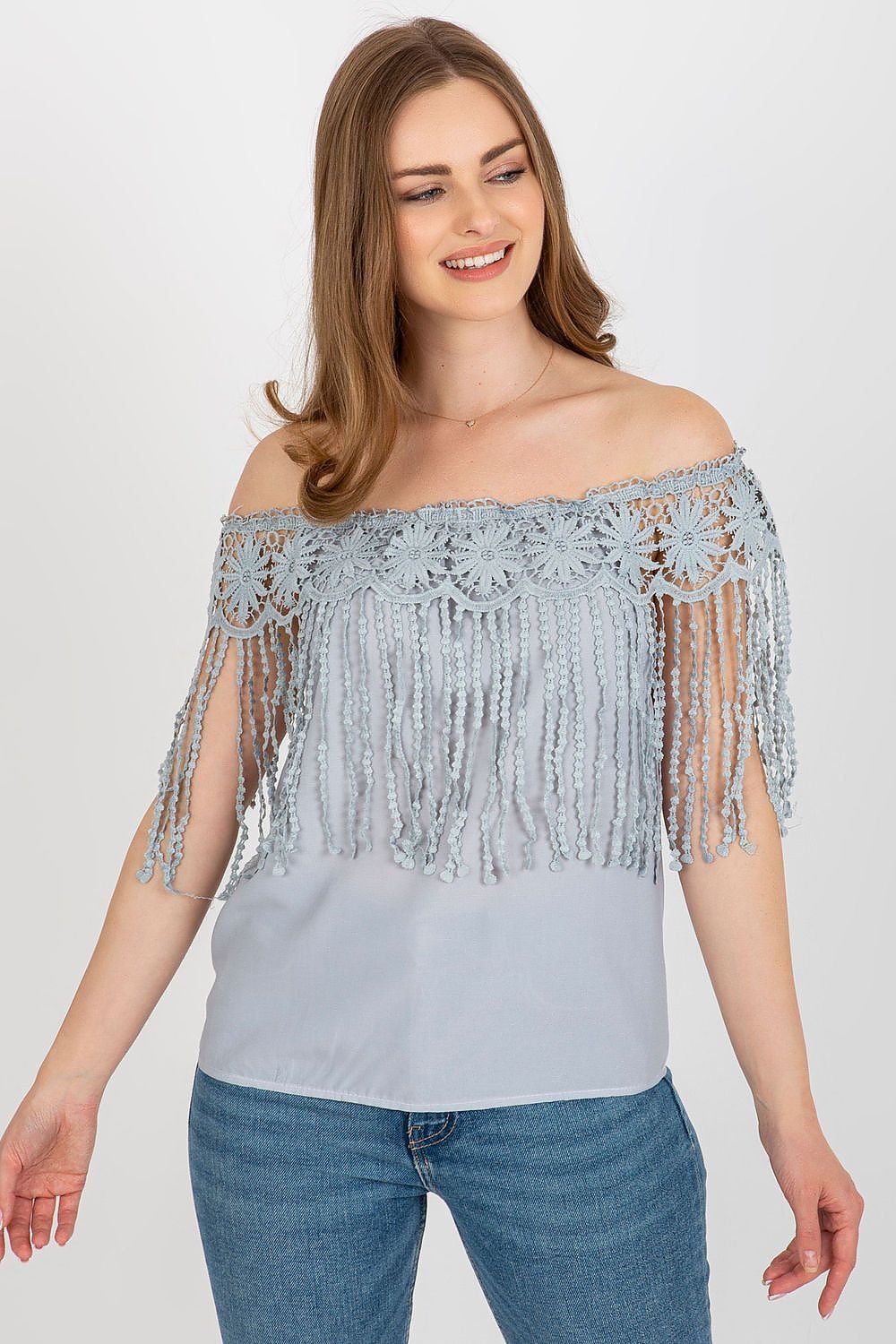 blouse AT