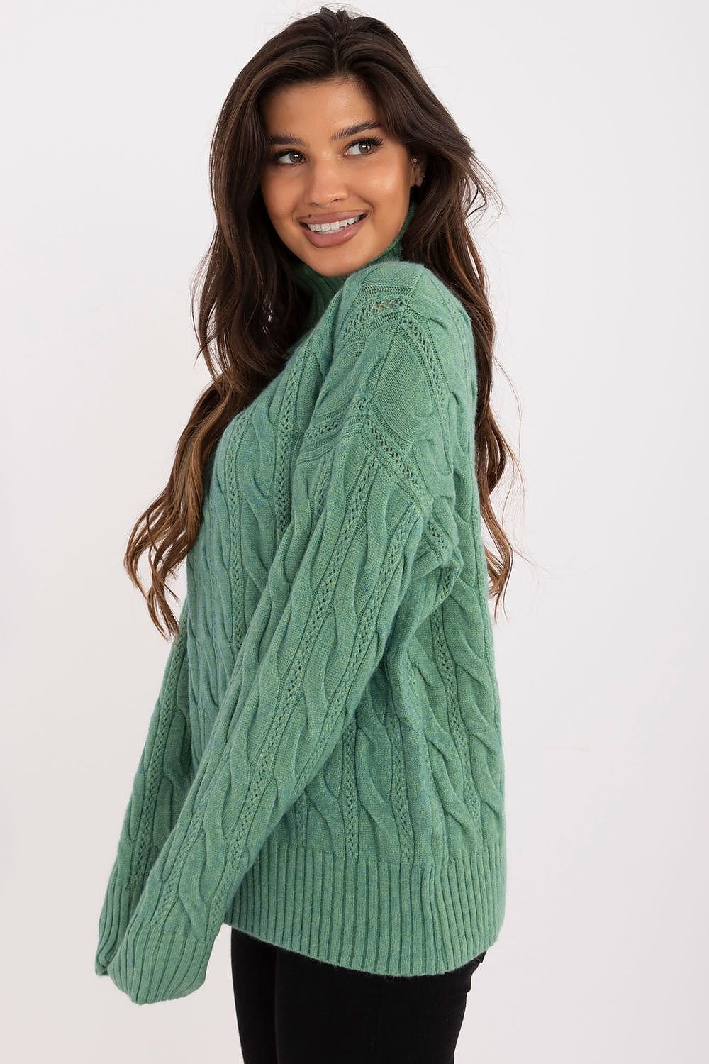Knitted Coltrui