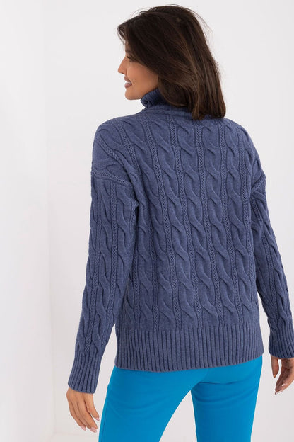 Knitted Coltrui