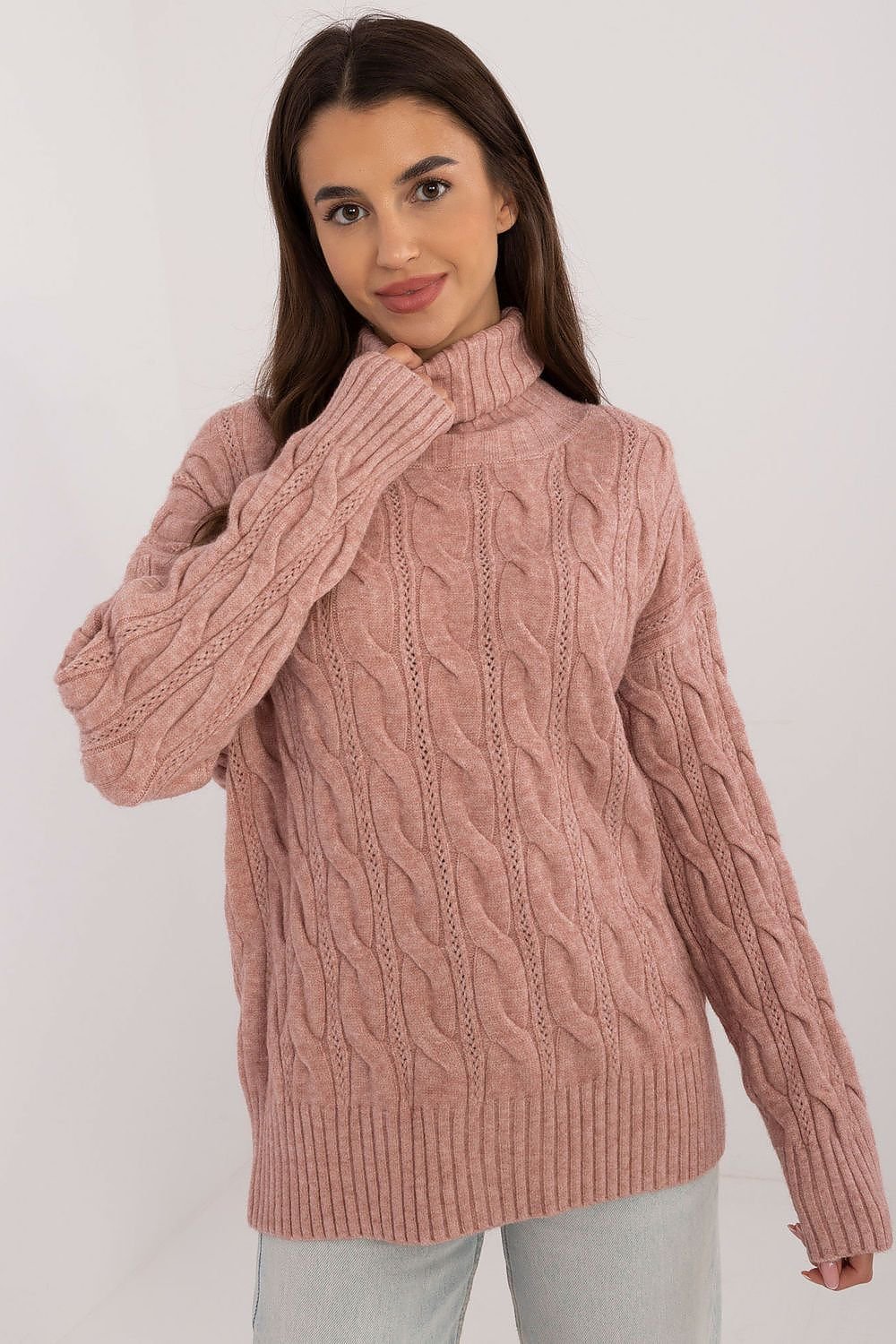 Knitted Coltrui